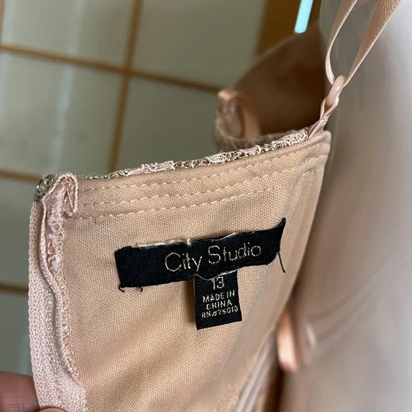 ❌ SOLD 💝 LIVE SHOW 💝BUNDLE ❌Lace All Over Skater Skirt Dress CITY STUDIO Size 13 - Picture 7 of 15